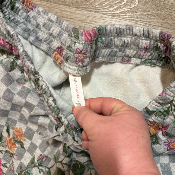 Daily Practice Floral Gingham Fleece Lined Jogger Sweatpants Size L *Rare! - Picture 2 of 6